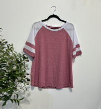 Load image into Gallery viewer, Ladies dusty rose 2XL tee
