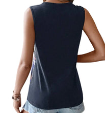 Load image into Gallery viewer, Navy blue striped top with buttons
