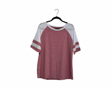 Load image into Gallery viewer, Ladies dusty rose 2XL tee
