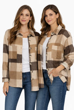 Load image into Gallery viewer, Khaki plaid buttoned jacket
