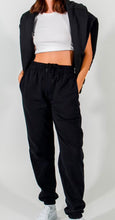 Load image into Gallery viewer, Thick fleece joggers with pockets.
