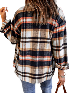 Plaid Jacket with buttons and large pockets