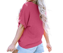 Load image into Gallery viewer, Pink textured tee with rolled sleeves
