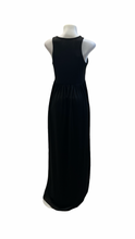 Load image into Gallery viewer, Black maxi dress with side pockets
