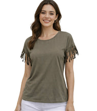 Load image into Gallery viewer, Short sleeve tee with tassels
