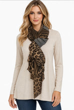 Load image into Gallery viewer, Animal print scarves
