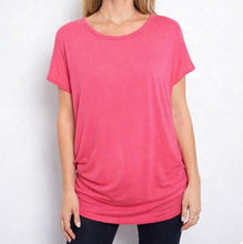 Load image into Gallery viewer, Tunic top with crochet back
