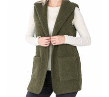 Load image into Gallery viewer, Soft Sherpa hooded vest with pockets
