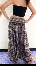 Load image into Gallery viewer, Ladies comfy baggy wide leg Boho pants
