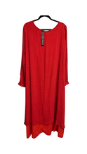 Load image into Gallery viewer, Plus size button detail maxi dress with pockets
