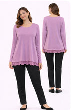 Load image into Gallery viewer, High/low loose fitting top with crochet trim
