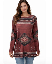 Load image into Gallery viewer, Long sleeve geometric print long top
