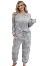 Load image into Gallery viewer, Comfy 2 piece tie dye loungewear
