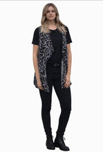 Load image into Gallery viewer, Black leopard print vest
