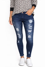 Load image into Gallery viewer, Distressed look skinny jeans
