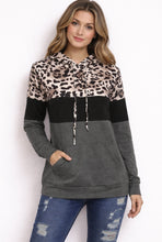 Load image into Gallery viewer, Colorblock leopard print hoodie
