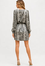 Load image into Gallery viewer, Zip up front v-neck snakeskin print dress with tie up belt
