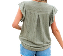 Load image into Gallery viewer, Green flutter sleeve button up lace blouse
