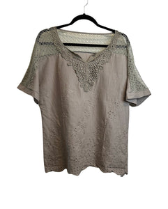 Cotton blouse with upper lace