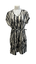 Load image into Gallery viewer, Striped one size dress
