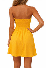 Load image into Gallery viewer, Strapless yellow dress with padding
