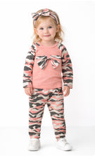 Load image into Gallery viewer, Baby pink camouflage set
