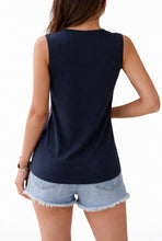 Load image into Gallery viewer, Navy blue striped top with buttons
