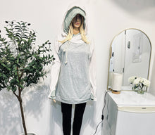 Load image into Gallery viewer, Hoodie with double hood

