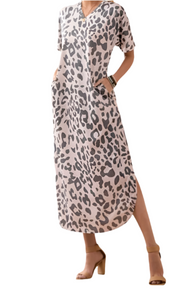 Leopard print maxi dress with pockets