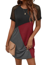 Load image into Gallery viewer, Colorblock tee dress with lace sleeves
