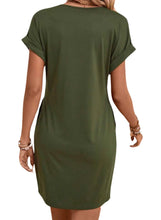 Load image into Gallery viewer, Army green t-shirt dress with side hidden pockets
