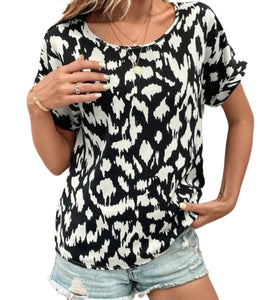 Black and white batwing sleeve blouse