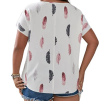 Load image into Gallery viewer, Plus size white feather print blouse
