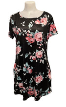 Load image into Gallery viewer, Floral dress with pockets
