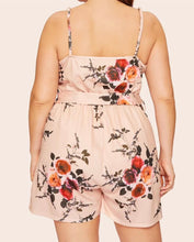 Load image into Gallery viewer, Plus size romper with pockets
