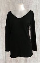 Load image into Gallery viewer, Super soft v-neck sweater
