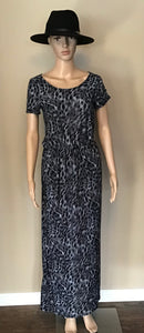 Short sleeve animal print maxi dress