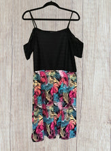 Load image into Gallery viewer, Plus size floral and lace cold shoulder dress
