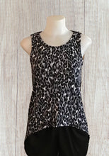 Load image into Gallery viewer, High/low sleeveless leopard print top with cowl back
