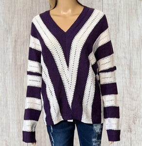 Thick acrylic, cotton V-neck sweater