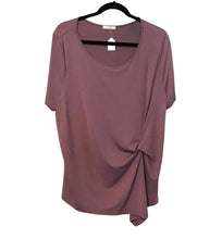 Load image into Gallery viewer, Short sleeve plus size Dusty rose knotted top

