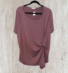 Short sleeve plus size Dusty rose knotted top