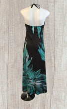 Load image into Gallery viewer, Beautiful halter style dress.
