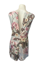 Load image into Gallery viewer, Pretty floral romper with back zipper
