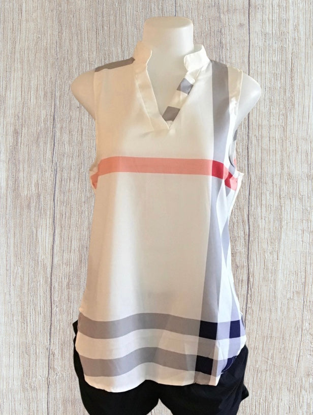 Sleeveless V neck top