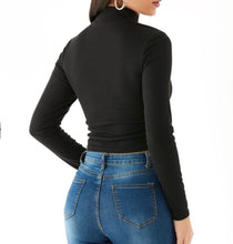 Load image into Gallery viewer, Long sleeve crop top with cutout design
