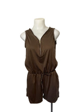 Load image into Gallery viewer, Romper with pockets and front zipper
