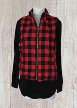 Load image into Gallery viewer, Red plaid vest with zipper and pockets.
