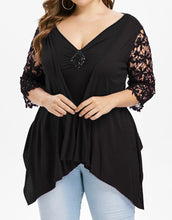 Load image into Gallery viewer, Top with lace 3/4 sleeve,  v-neck with sequins
