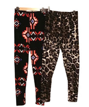 Load image into Gallery viewer, One size ladies patterned leggings
